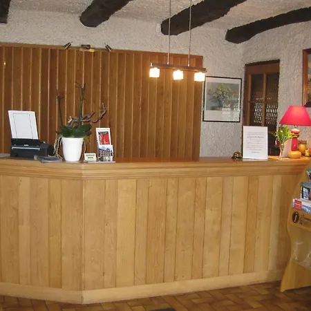 Les Pavillons Du Golf Отель Эвиан-ле-Бен